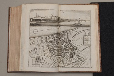 topo-arch-page-0177