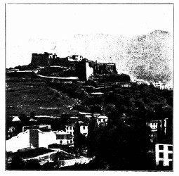 Das Fort beherrscht Funchal.